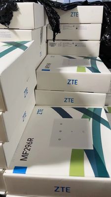 Orijinal 4G Kapalı CPE ZTE MF296R Cat6 Wifi5 300mbps Ev WiFi 4G Kablosuz Yönlendiricisi 4G LTE Kablosuz Yönlendiricisi 4 RJ45 RJ11